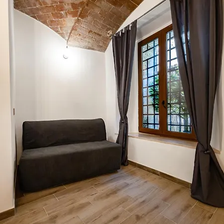 Guesthost - Porta Ovile Glam & * Siena